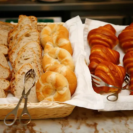 לינה וארוחת בוקר Nova Delpa Al קלדס דה ריינה