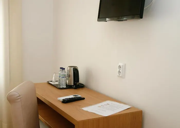 Nova Delpa Al 住宿加早餐酒店